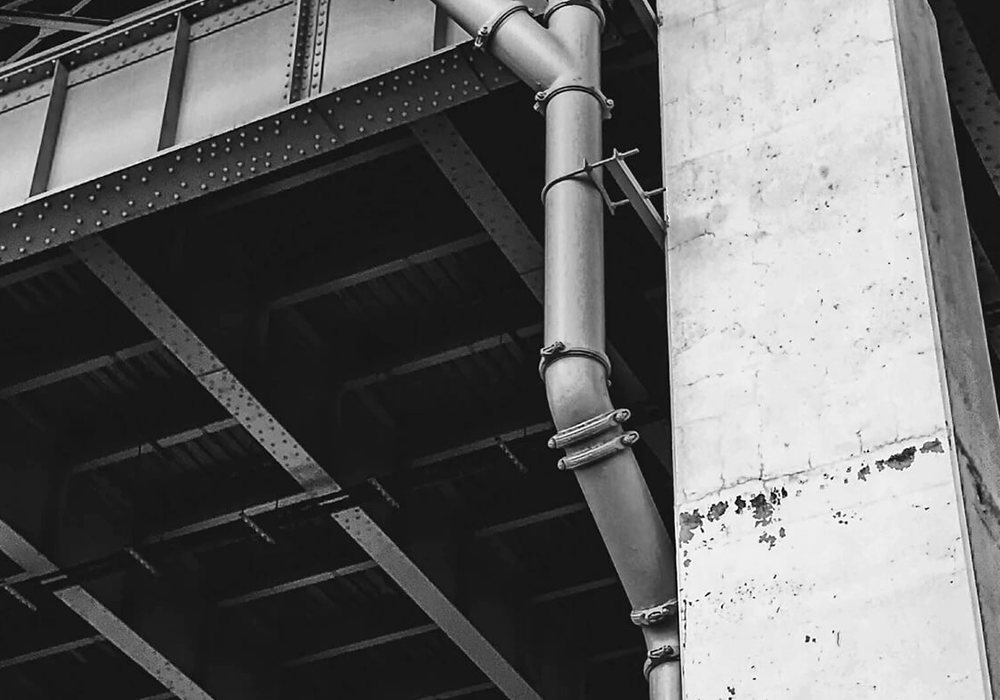 Instalación y mantenimiento de estructuras